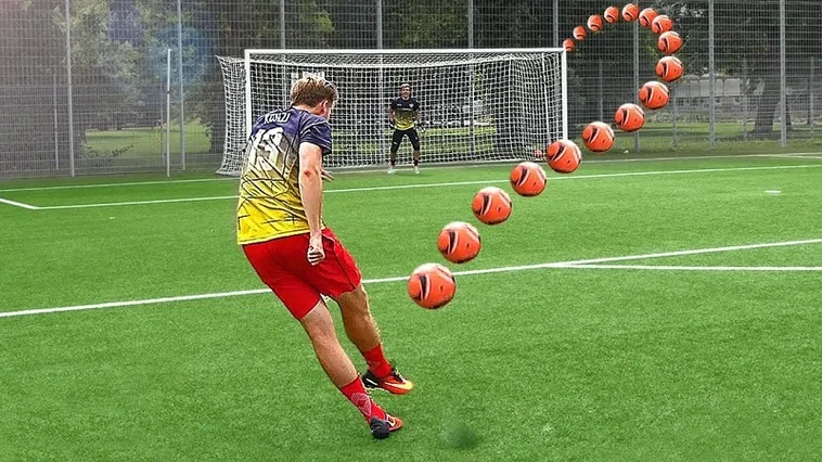 Bí Quyết Đá Bóng Bằng Mu Ngoài Bàn Chân: Kỹ Thuật Của Những Vĩ Nhân