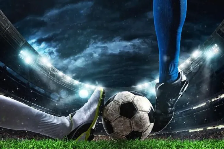 Tìm Hiểu Kỹ Thuật Tranh Cướp Biên Trong Bóng Đá